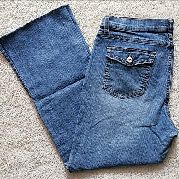 Gloria Vanderbilt Denim - GLORIA VANDERBILT JEANS